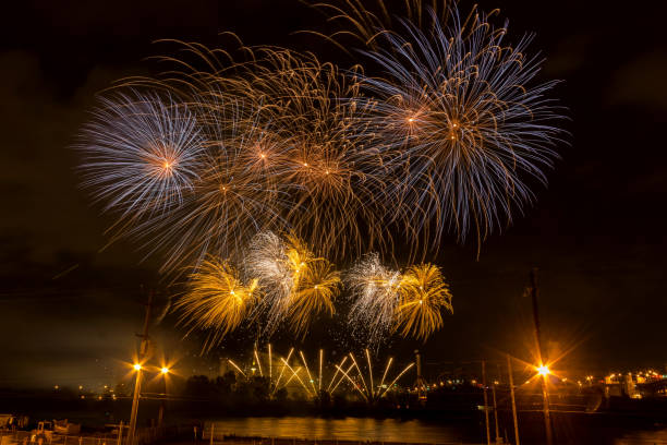 istock Fireworks Festival Montreal 2018 2151015046
