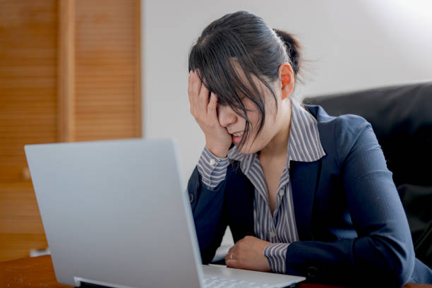 istock Business woman 2151051411