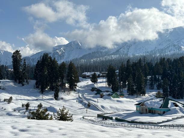 istock Gulmarg, gandola Ride, Jammu and Kashmir 2151093619