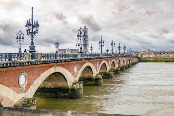 istock Bordeaux, France 2151102509