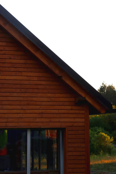 istock Cabin In The Woods 2151134872