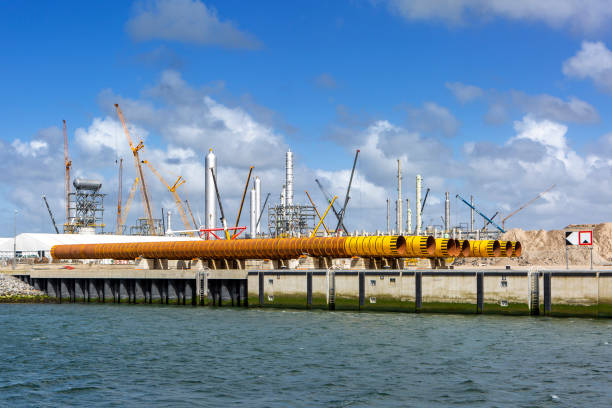 Heavy industry - monopiles and large steel tubes for wind turbines, offshore foundations