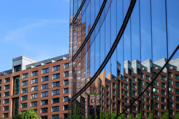 reflection in the mirror facade