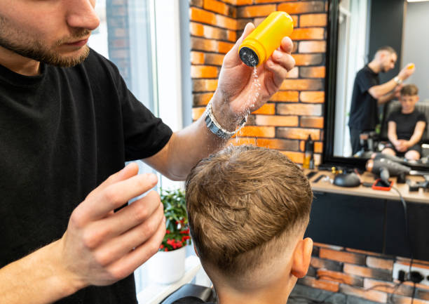Barber doing hairstyling with the powder