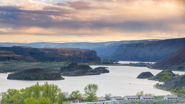 istock Overlooking the Sun Lakes Dry Falls area in Eastern Washington 2151486313