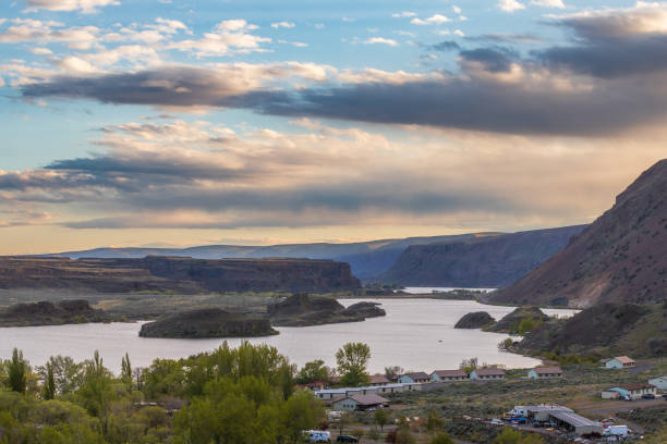 istock Overlooking the Sun Lakes Dry Falls area in Eastern Washington 2151486876