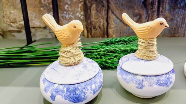 istock home decoration, porcelain, biblo 2151574757