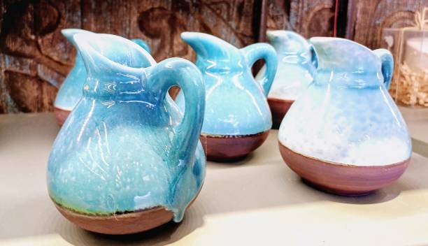 istock home decoration, porcelain, biblo 2151574771