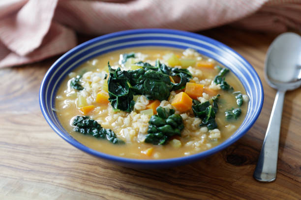 Sopa de Aveia e Legumes: Nutritiva e Reconfortante - receita deliciosa profissional - passo 2