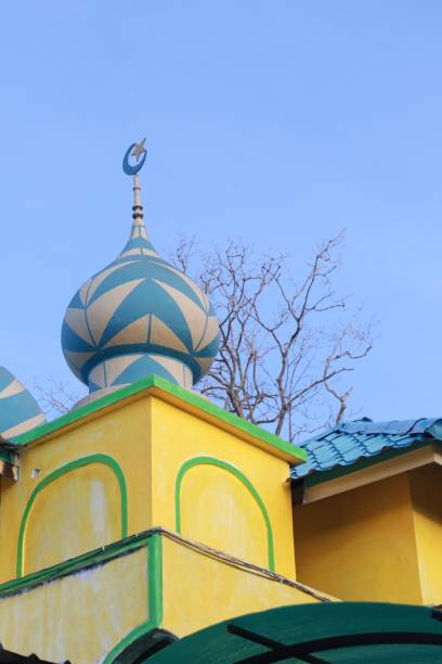 istock The dome of the mosque is blue 2151689042