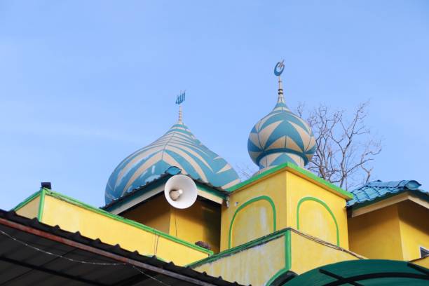 istock The dome of the mosque is blue 2151689137
