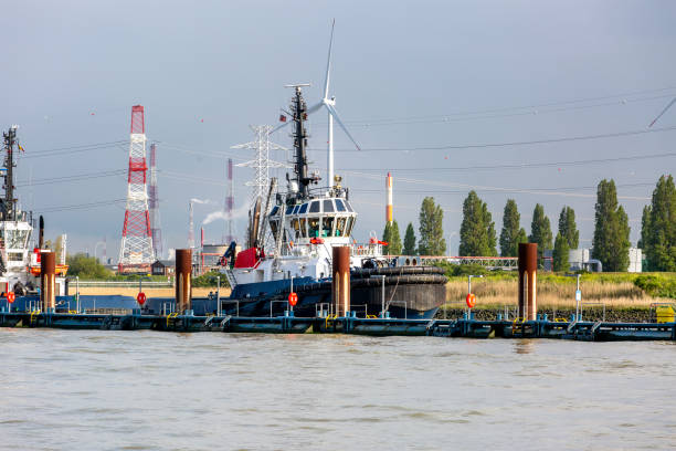 Tugboat - port of Antwerp