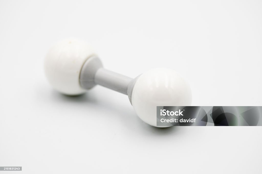 Gambar Model O2 Oxygen O2 Molecular Model Still Life On White Stock Photo - Download ...