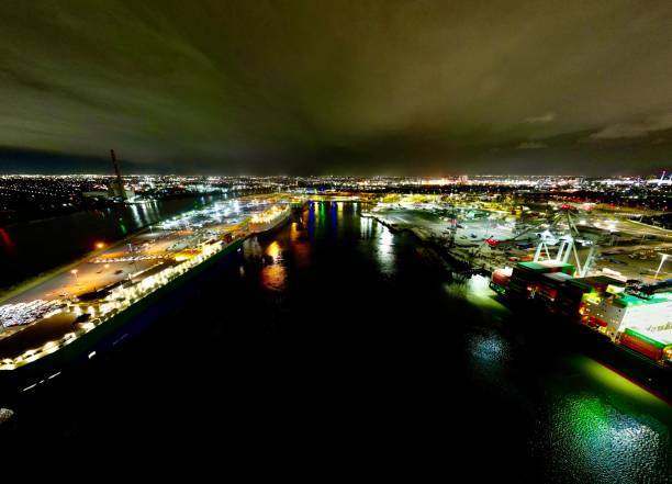 istock Bridges n ports 2151834466