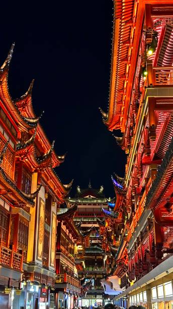 istock Night Yuyuan Garden, Shanghai 2151855301