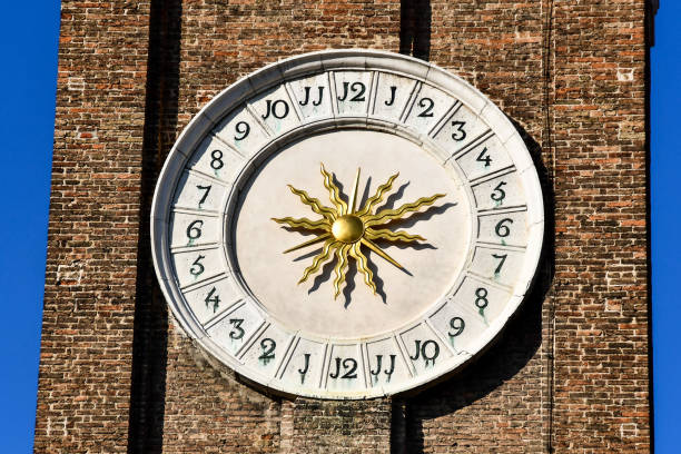clock on the wall, beautiful photo digital picture