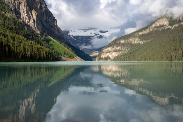 istock Lake Louise Banff National Park 2151877207
