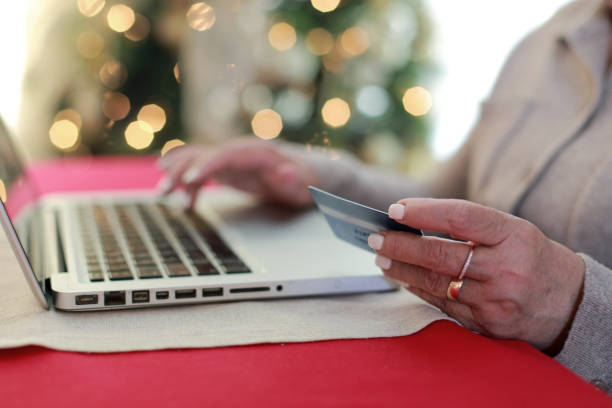 istock Online payments for Christmas season 2151929718