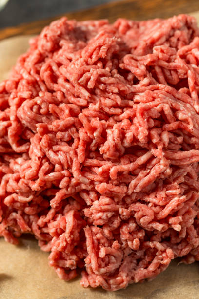 istock Organic Grass Fed Raw Chuck Ground Beef 2151935153