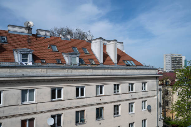 istock Tenement house in Warsaw 2151957686