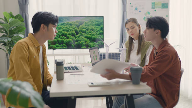 istock Sustainable Business Strategy Discussion with ESG Focus. 2151964515