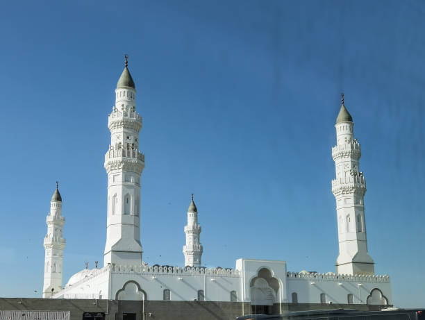 istock Kuba Mosque in Medina 2151979598