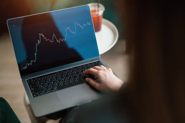 istock Close up hand businesswoman using labtop analytics dashboard with charts. 2151994365