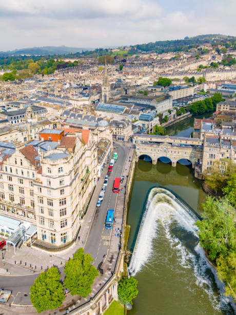 istock Pulteney Weir and Bridge in Bath 2152026471
