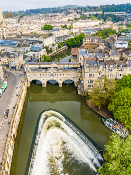 istock Pulteney Weir and Bridge in Bath 2152026553