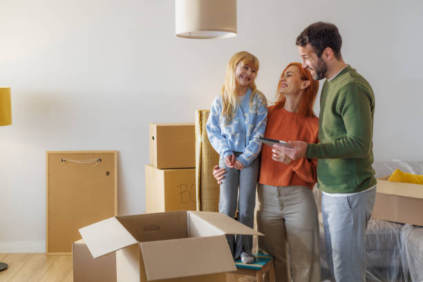 istock Young family moving in 2152036205