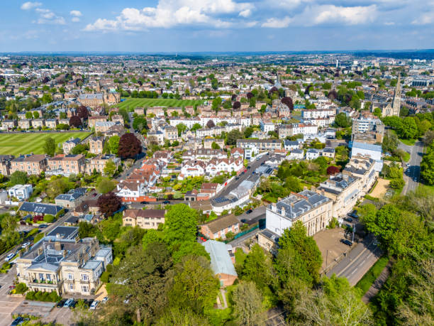 istock Clifton suburb of Bristol 2152073299
