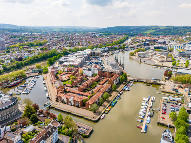 istock Bristol canal and city centre 2152073767
