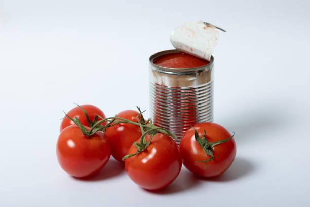 istock Tomato sauce in tin can 2152081542