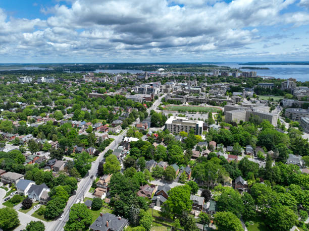 istock Aerial video of Queen's University，Canada 2152096036