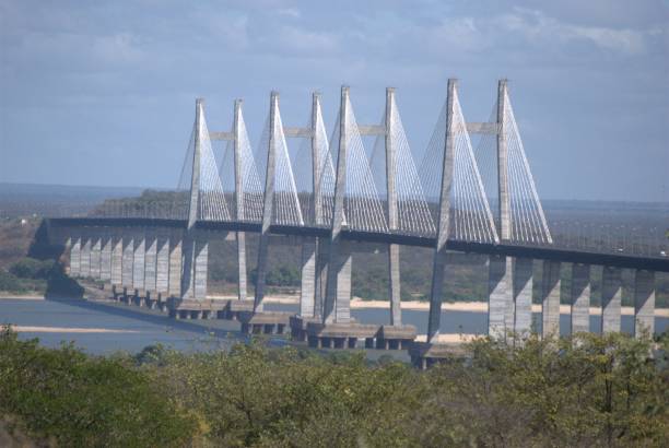 istock Communication routes to the Gran Sabana. 2152103054