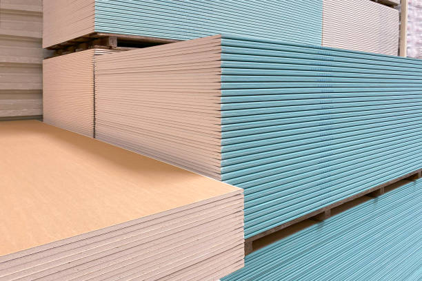 istock Green Gypsum plasterboard Drywall with moisture water resistant additives in the core that resists high wet humidity, use in Kitchens and Bathrooms. 2152140264