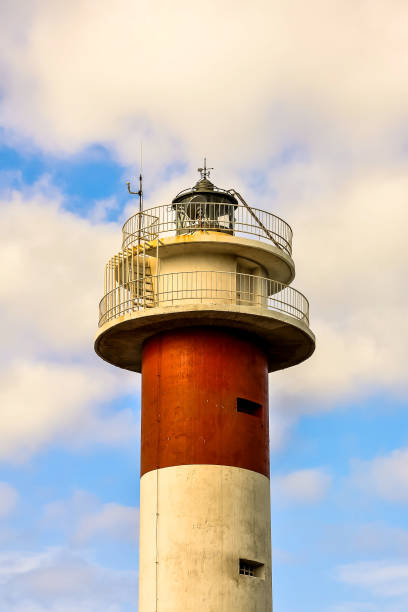 istock A lighthouse with a red and white base and a white top 2152227586