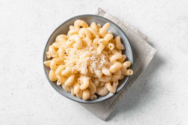 istock Creamy alfredo pasta with parmesan 2152310537