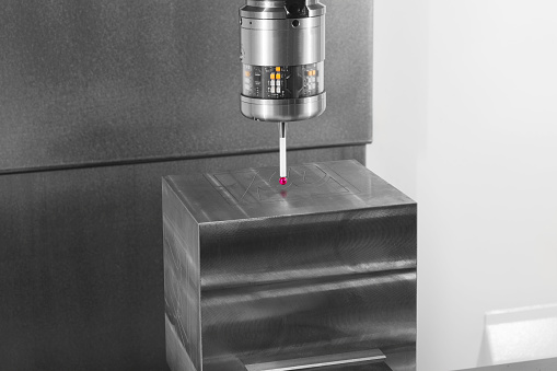 Machine Quality Controle Quality Control On Milling Cnc Machine Coordinate Measuring Machine ...