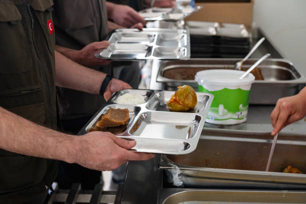 People who receive table food in the workplace cafeteria.
