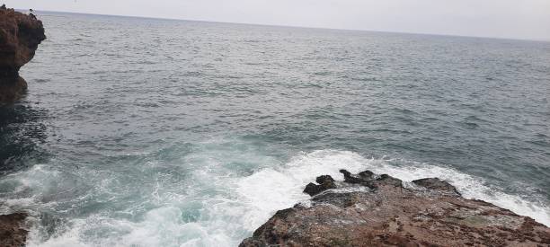istock Majestic Waves: The Power of the Sea 2152502429