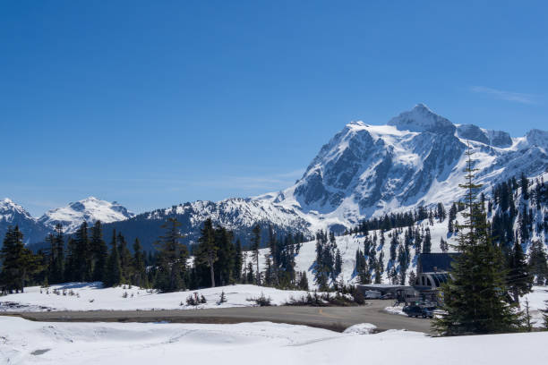 istock Mt Baker in Washington State USA 2152519822