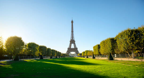 istock View of the Champ de Mars 2152570916
