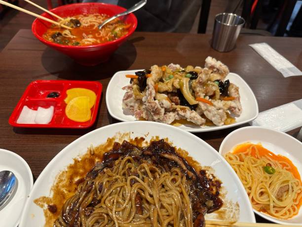 istock Jjajangmyeon JJamppong and Tangsuyuk 2152576566
