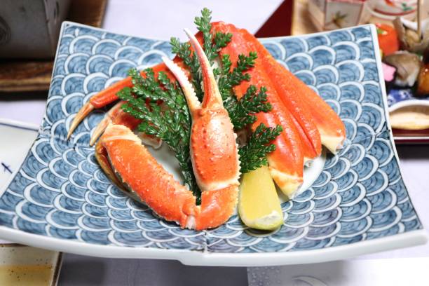 istock Japanese ryokan dinner, snow crab legs 2152577344