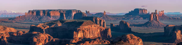 Famous Hunts Mesa in Monument Valley