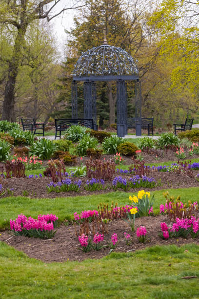 istock Oshawa Valley Botanical Gardens 2152661272
