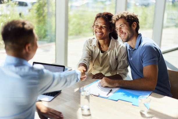 istock Successful deal with insurance agent! 2152694052