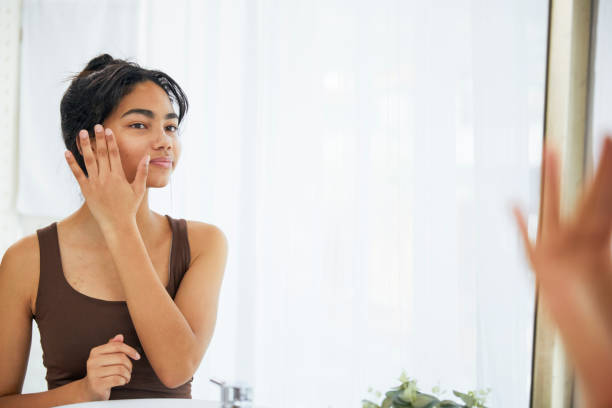 istock Cute teenager getting ready in the bathroom 2152873225