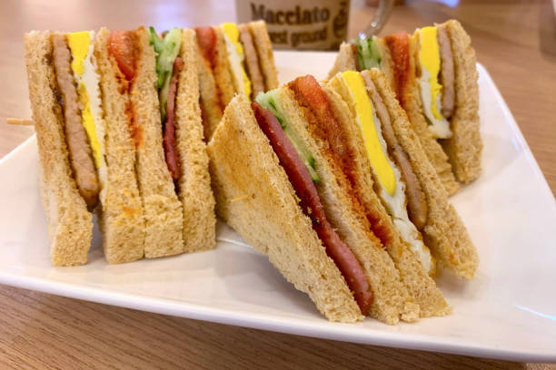 Breakfast is a delicious and nutritious summary sandwiches